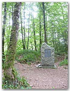 Stele victor segalen huelgoat